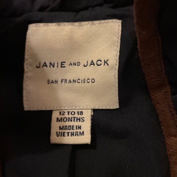 Cute navy quilted vest - Picture 2 of 2